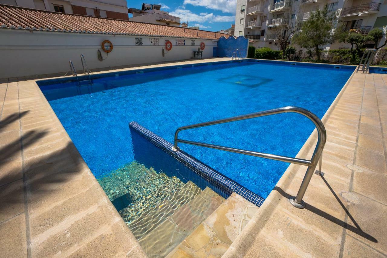 Coronado 4 Menyber 네르하 외부 사진